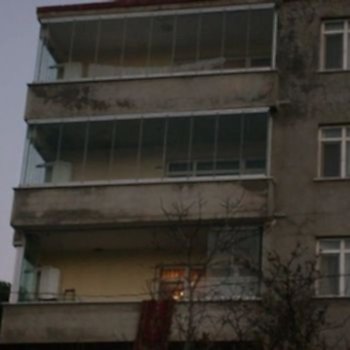 Balkon Camlama Örnekleri