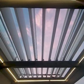 Raylı Tente Sistemleri Bioklimatik Pergola